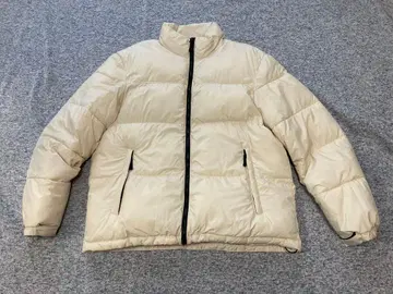 ZARA 아이보리 다운 자켓 L 사이즈 (US M) 새상품급