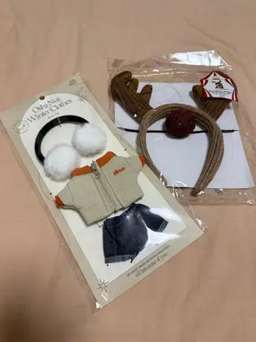 3코인즈  옷 갈아입기 크리스마스 루돌프 머리띠