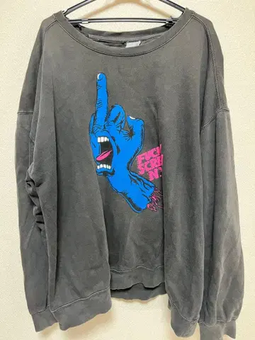 그레이 중지 그래픽 프린트 맨투맨 산타크루즈