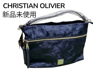 미사용 새상품 크리스천 올리비에 숄더백