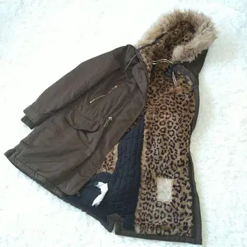 ZARA 레오파드 무늬 퍼 후드 모즈 코트 M 카키