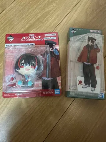 컬러풀 피치 피규어와 아크릴 스탠드 세트