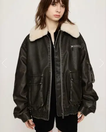 인조 모피 옷깃 블랙 가죽 자켓
