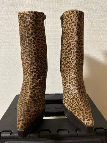 COMEX 스웨이드 레오파드 무늬 숏부츠 미사용 새상품 아무로 나미에