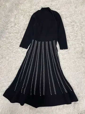 비아지오 블루 니트 롱 원피스 블랙