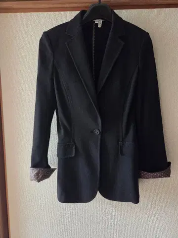 블랙 테일러드 자켓