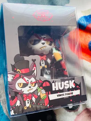 해즈빈 호텔에 오신 것을 환영합니다 허스크 피규어