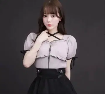 택 포함 미사용 새상품 프론트 지퍼 와플 티셔츠 pium 상의