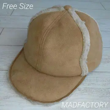 새상품급 MADFACTORY 페이크 무스탕 캡 내 보아 카멜