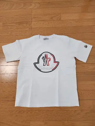 MONCLER 자수 로고 T셔츠 화이트