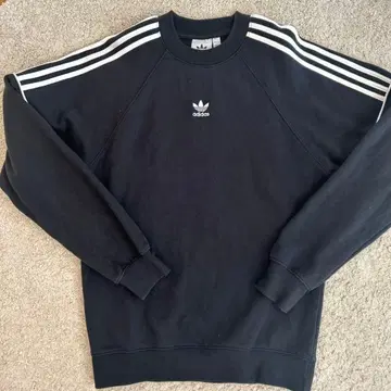 adidas originals 블랙 맨투맨 M 사이즈