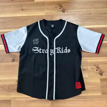 straykids 스키즈 필릭스 유니폼 dominate