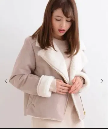 마제스틱 레곤 페이크 무스탕 라이더스 베이지 퍼 라이더스