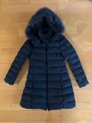 타트라스 다운 코트 라비아나