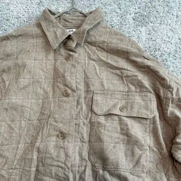 유니클로 긴팔 프론트 오픈 셔츠 캐주얼 겉옷 옷깃 있음 면 100