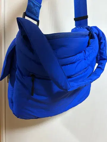 최종 가격 인하! B.C STOCK 2way 패딩 숄더백