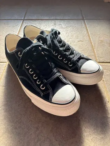 converse addict 척테일러 us8.5
