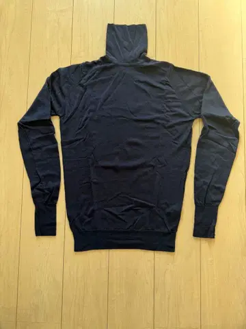 컨디션 최상 JOHN SMEDLEY 터틀넥2 엑스트라 울 네이비 S