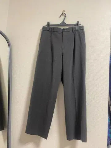 그레이 플리츠 와이드 슬랙스