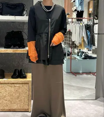 렙심 개더 WZIP 베스트 베스트 블랙 프릴