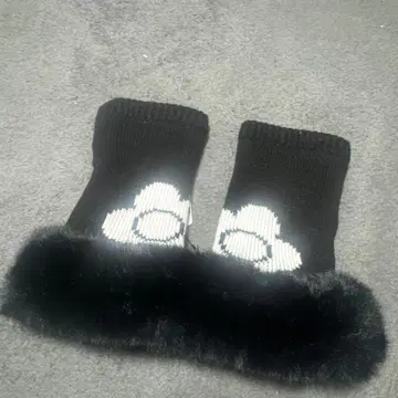 마리콴트 퍼 핸드 워머 손가락 구멍 퍼 장갑