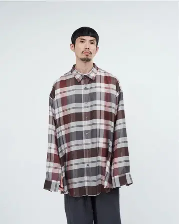 22AW 이즈니스 포 그래프페이퍼 콜라보 셔츠