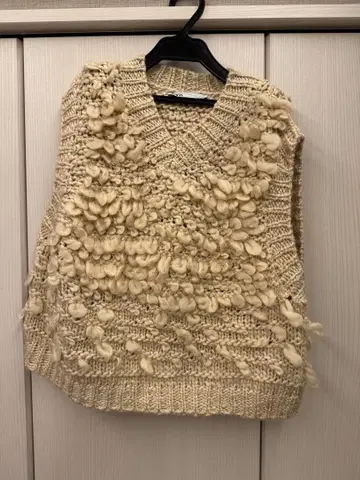 ZARA 아이보리 니트 베스트 L 사이즈