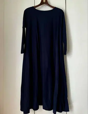 [ 미사용 ] 카구레 울 롱 원피스