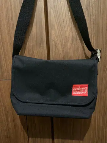 맨해튼 포티지 MP1606VJR 메신저 백 (M)