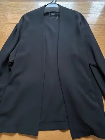 UNITED TOKYO 드라이 에어 가디건 사이즈 2 블랙