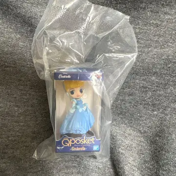 Qposket 신데렐라 피규어