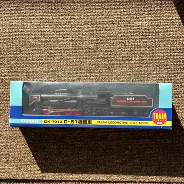 D-51 스팀 기관차 DK-7013