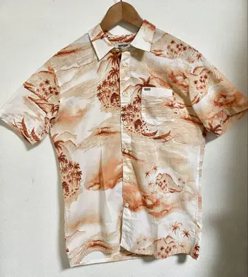 립 컬 립컬 반팔 셔츠