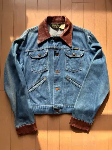 레어 Wrangler 데님 자켓 옷깃 가죽