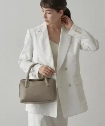 이아쿠치 라나 S 그레이쉬 베이지