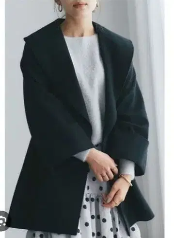 새상품급 &.NOSTALGIA 빅카라 가운 코트 블랙 허리 벨트