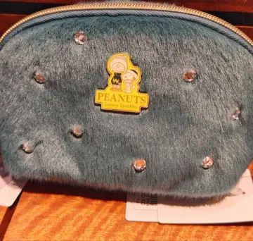 USJ 스누피 2025 크리스마스 파우치