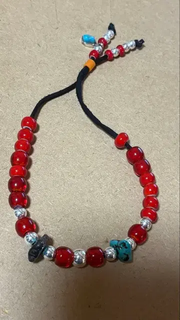 화이트하츠 팔찌