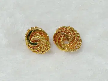 모네 monet 골드 트위스트 클립 귀찌