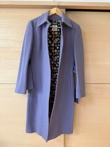 D&G 연보라 벨트 포함 롱 코트