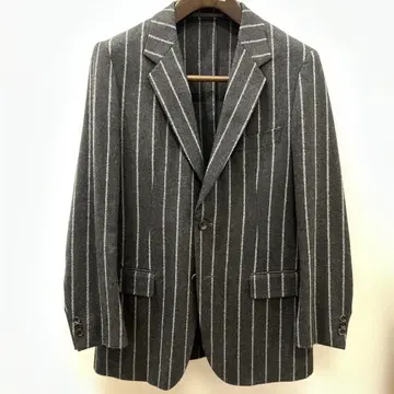 EDFICE 라부르클 그레이 화이트 스트라이프 플란넬 셋업