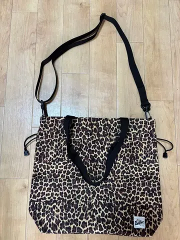 새상품급 드리프터 스퀴즈삭 2way 복조리 숄더백 레오파드