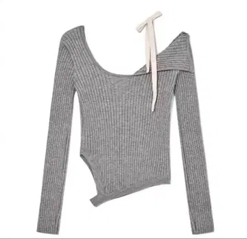 GLOWNY 비대칭 니트 그레이