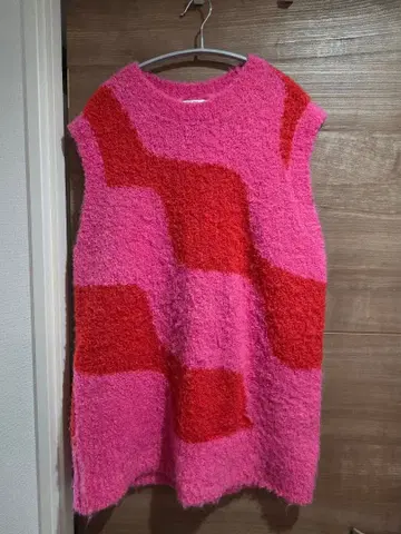 marimekko 핑크 레드 니트 베스트