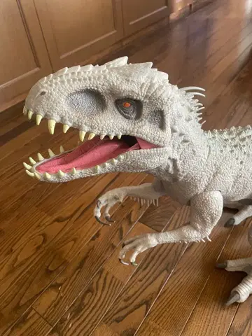 MATTEL 인도미너스 렉스 가동식 피규어 쥬라기 월드