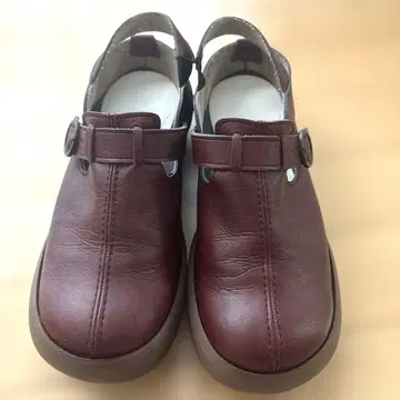 리게타 카누 가죽 슬립온 M