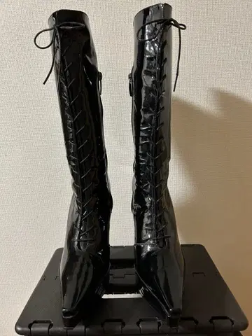 COMEX. 에나멜 레이스업 부츠 미사용 새상품 아무로 나미에 애용