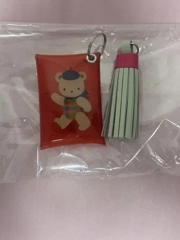 새상품 파미리아 커스터마이즈 참 클리어 파우치 태슬