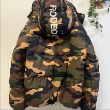 RODEO CROWNS 카모플라쥬 다운 자켓 방한 카모플라주