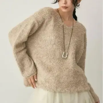 울 혼방 부클레 루즈 V 니트탑